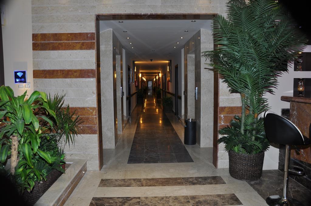 Al Bustan Crown Hotel 2 Arar Kültér fotó