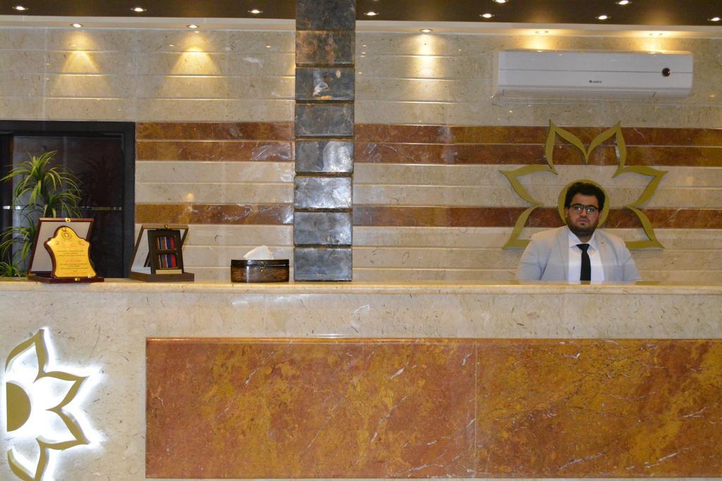 Al Bustan Crown Hotel 2 Arar Kültér fotó